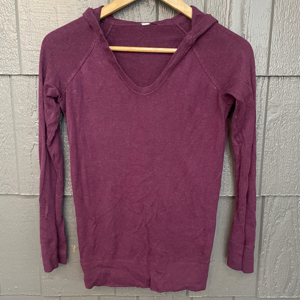 Lululemon Maroon Plum Hooded Pullover Long Sleeve Top